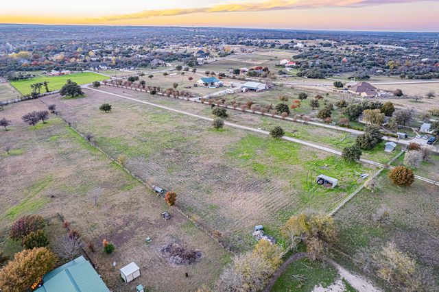 6942 Silver Creek Azle Road, Azle, TX 76020