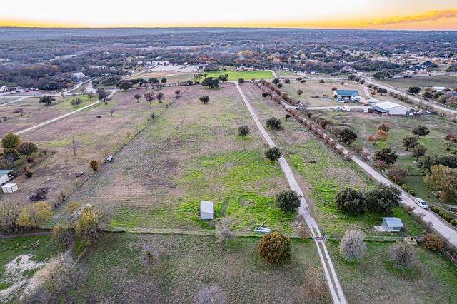 6942 Silver Creek Azle Road, Azle, TX 76020