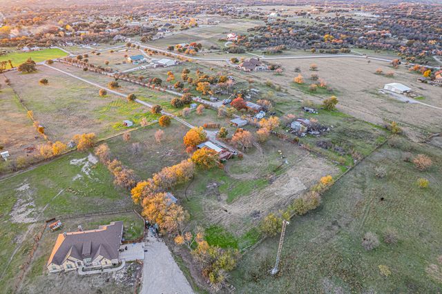 6942 Silver Creek Azle Road, Azle, TX 76020