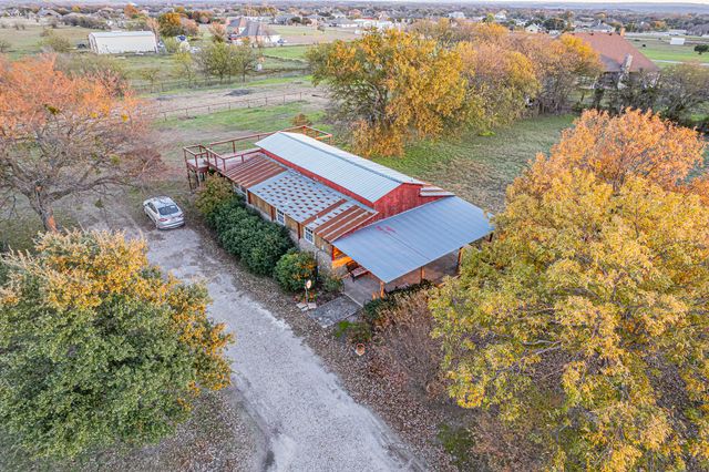 6942 Silver Creek Azle Road, Azle, TX 76020