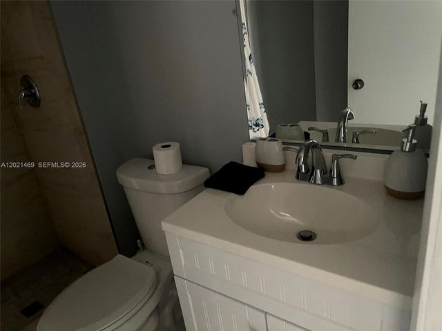 1351 NE Miami Gardens Dr 402E, Miami, FL 33179