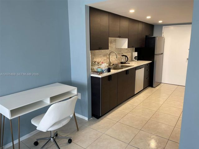 1351 NE Miami Gardens Dr 402E, Miami, FL 33179