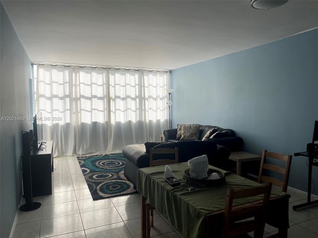 1351 NE Miami Gardens Dr 402E, Miami, FL 33179