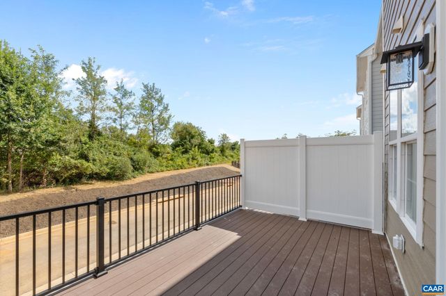 746 PARK RIDGE DR, Crozet, VA 22932