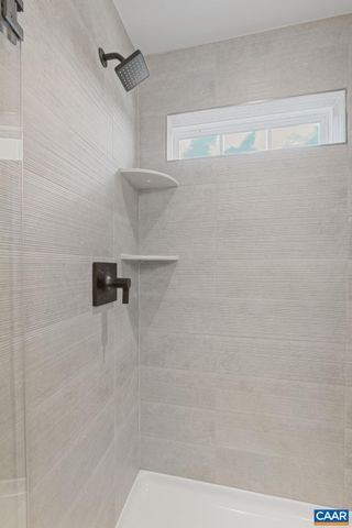 746 PARK RIDGE DR, Crozet, VA 22932