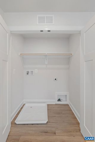 746 PARK RIDGE DR, Crozet, VA 22932