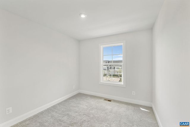 746 PARK RIDGE DR, Crozet, VA 22932