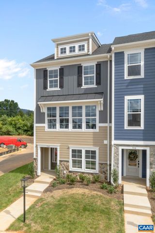 746 PARK RIDGE DR, Crozet, VA 22932
