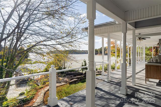 4950 Canterbury Place, Morganton, NC 28655