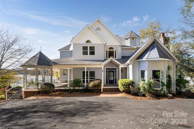 4950 Canterbury Place, Morganton, NC 28655