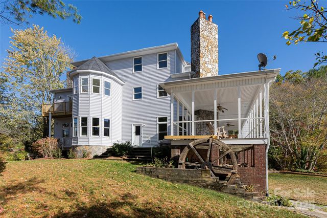4950 Canterbury Place, Morganton, NC 28655