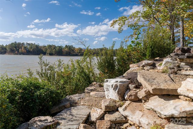 4950 Canterbury Place, Morganton, NC 28655