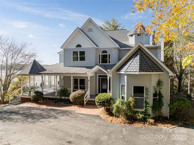 4950 Canterbury Place, Morganton, NC 28655