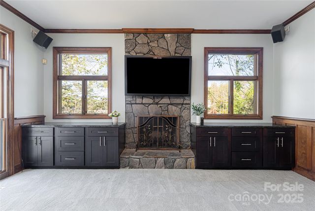 4950 Canterbury Place, Morganton, NC 28655