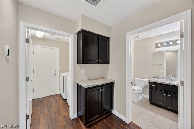 2425 Desert Butte Drive, Las Vegas, NV 89134