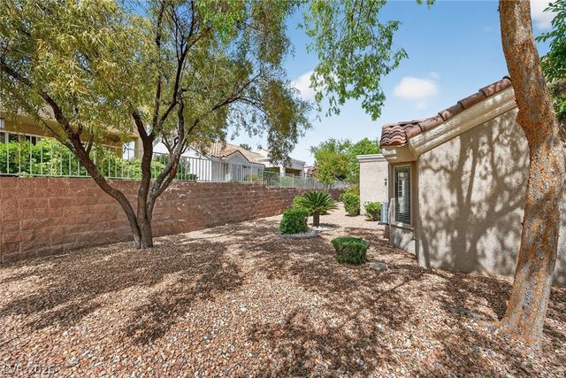 2425 Desert Butte Drive, Las Vegas, NV 89134