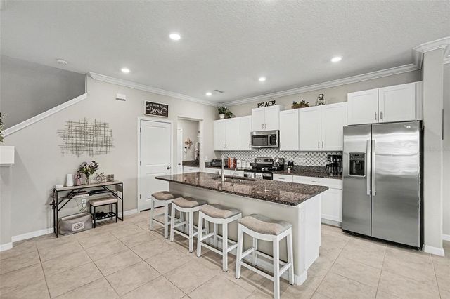 31962 BLUE PASSING LOOP, Wesley Chapel, FL 33545