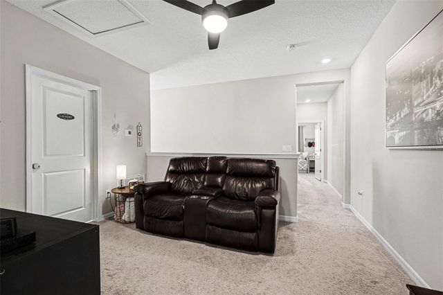 31962 BLUE PASSING LOOP, Wesley Chapel, FL 33545