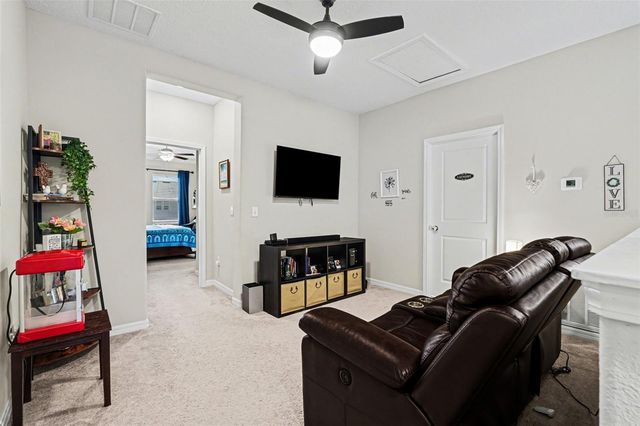 31962 BLUE PASSING LOOP, Wesley Chapel, FL 33545