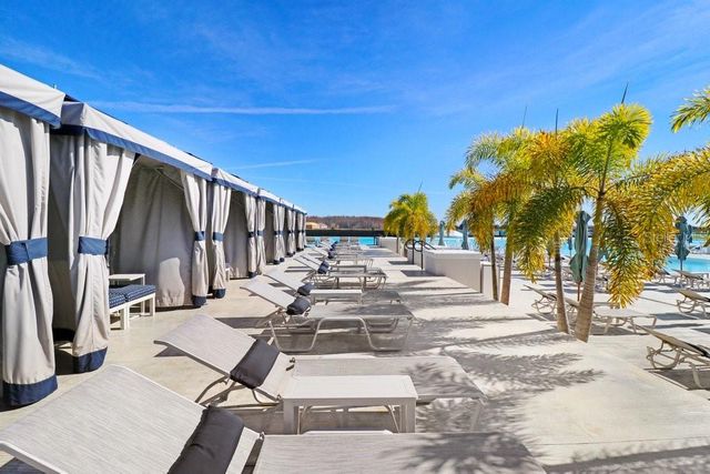 31962 BLUE PASSING LOOP, Wesley Chapel, FL 33545