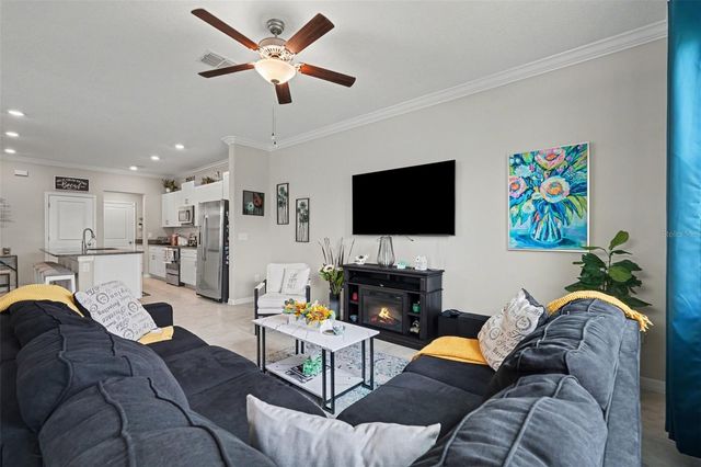 31962 BLUE PASSING LOOP, Wesley Chapel, FL 33545