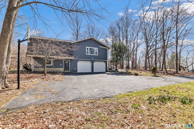 7 Saddle Ridge Road, New Milford, CT 06776