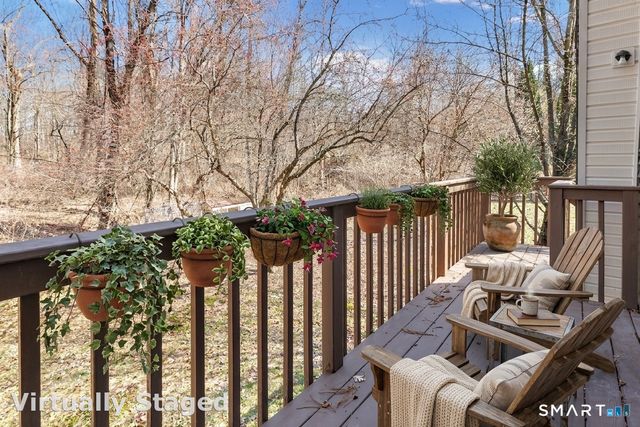 7 Saddle Ridge Road, New Milford, CT 06776