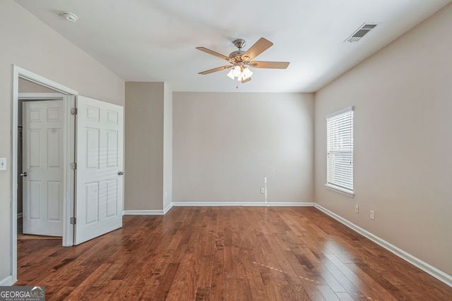 5 Granada Court, Newnan, GA 30263