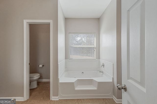 5 Granada Court, Newnan, GA 30263