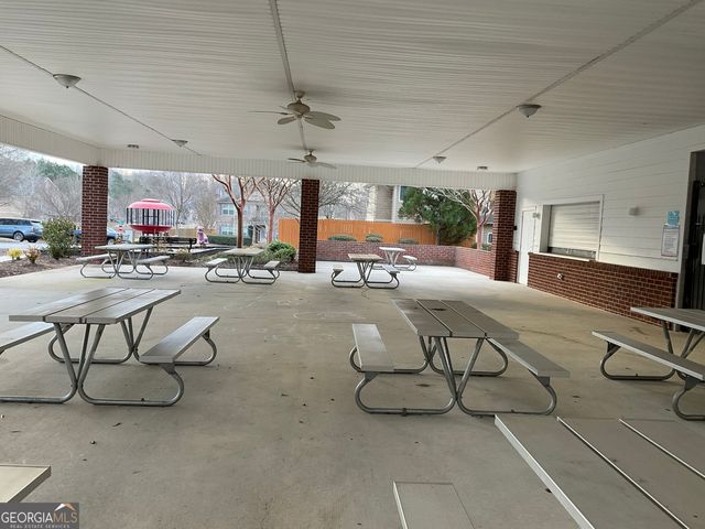 5 Granada Court, Newnan, GA 30263