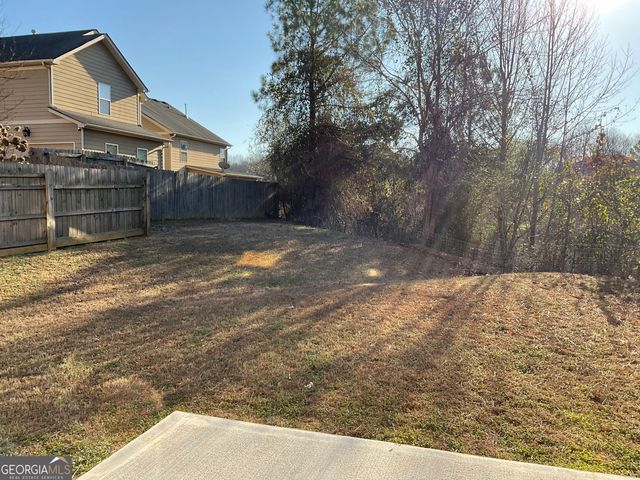 5 Granada Court, Newnan, GA 30263