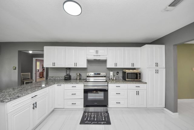 5241 County Road 819, Brazoria, TX 77422