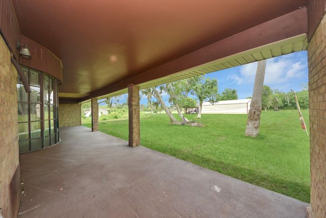 5241 County Road 819, Brazoria, TX 77422