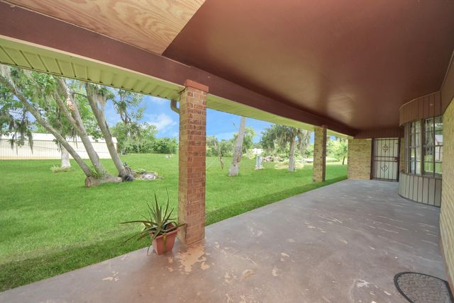 5241 County Road 819, Brazoria, TX 77422