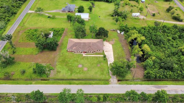 5241 County Road 819, Brazoria, TX 77422