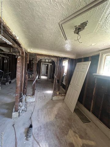 3308 Medbury Street, Detroit, MI 48211