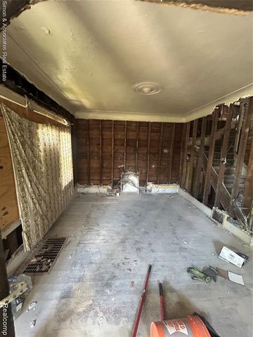 3308 Medbury Street, Detroit, MI 48211