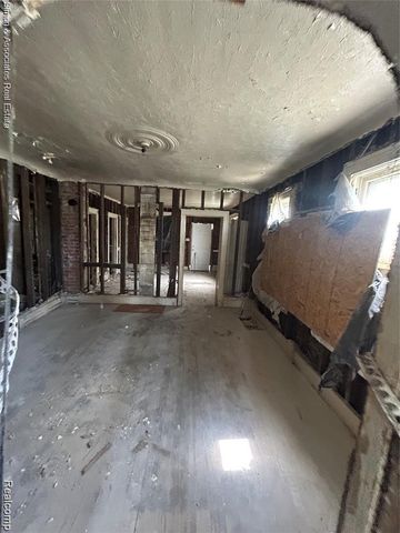 3308 Medbury Street, Detroit, MI 48211