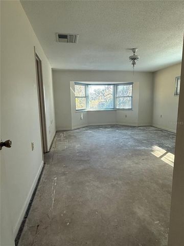 13908 PARADISE LANE, Dade City, FL 33525