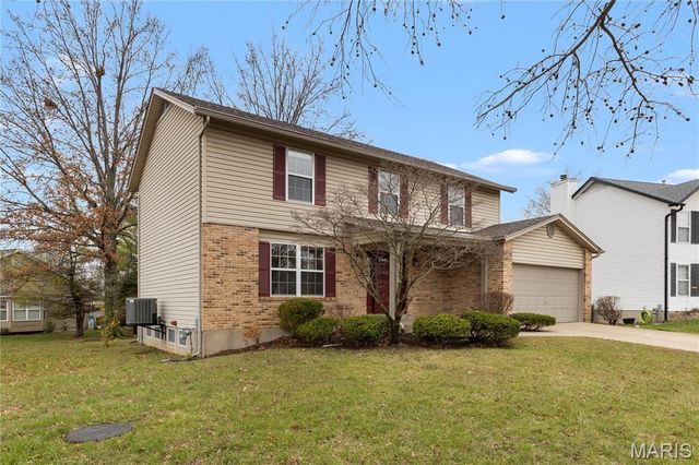 113 Greenstone Drive, St Peters, MO 63303