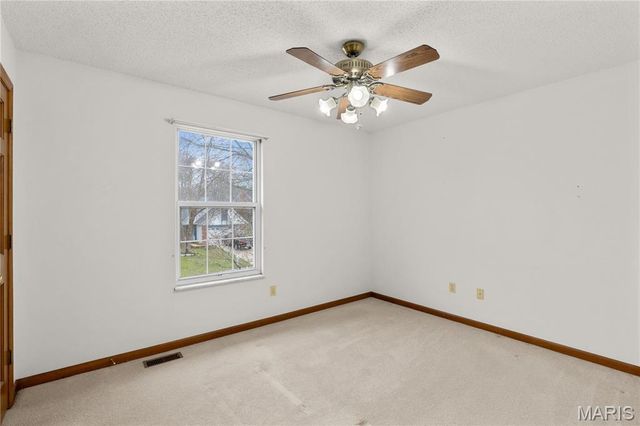 113 Greenstone Drive, St Peters, MO 63303