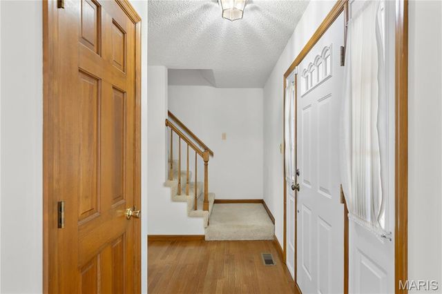 113 Greenstone Drive, St Peters, MO 63303