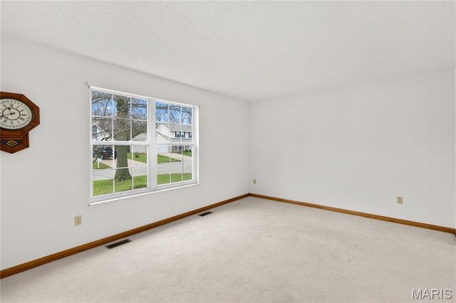 113 Greenstone Drive, St Peters, MO 63303