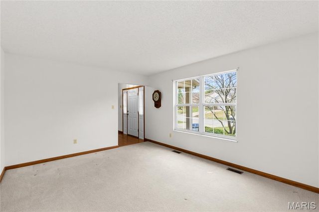 113 Greenstone Drive, St Peters, MO 63303