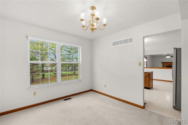 113 Greenstone Drive, St Peters, MO 63303