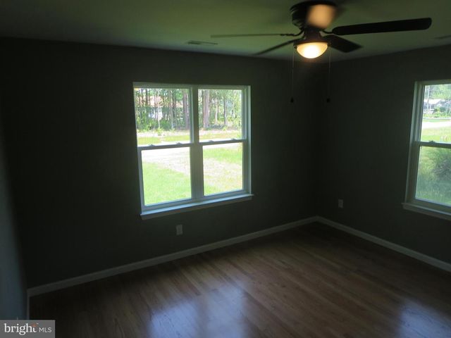 324 2ND ST, Colonial Beach, VA 22443