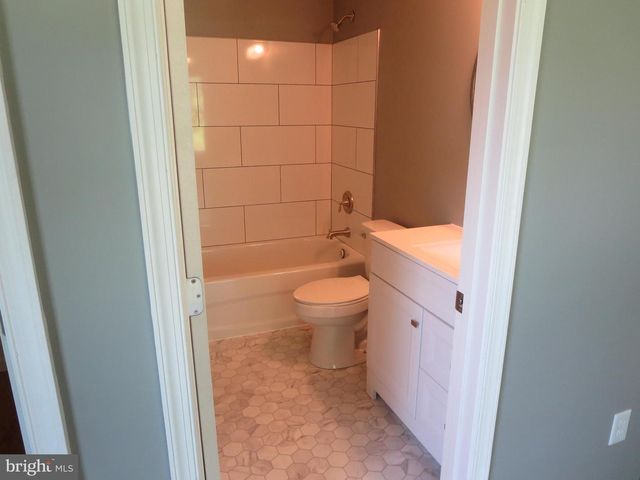 324 2ND ST, Colonial Beach, VA 22443