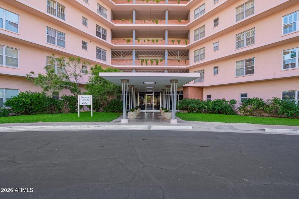 2201 N Central Avenue 4C, Phoenix, AZ 85004 — photo 2