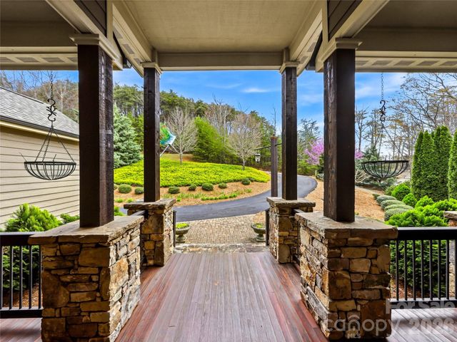 286 Preservation Trail, Columbus, NC 28722