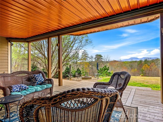 286 Preservation Trail, Columbus, NC 28722